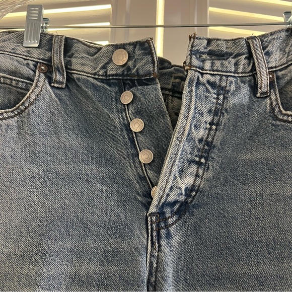 We The Free Maggie Mid-Rise Straight Leg Distressed Raw Hem Jeans Womens Size 27 - Picture 3 of 11